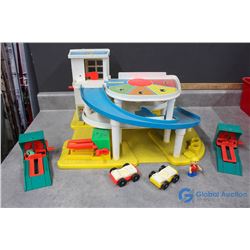 Fisher Price Little People Garage and Accessories