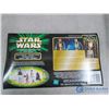 Image 7 : (3) Star Wars Toys in Box