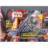 Image 2 : Star Wars CommTech and Figurines Toys in Packages