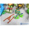 Image 4 : Teenage Mutant Ninja Turtles Sewer Set and Toys