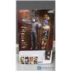 Image 2 : Edward Scissorhands Figurine in Package