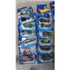 Image 2 : (24) Hotwheels in Packages