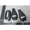 Image 2 : (3) Jeep Car Fobs
