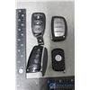 Image 1 : (3) Hyundai Car Fobs