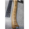 Image 2 : Husky 1-1/4lb Camp Axe