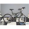 Image 2 : Men's 26" Mongoose Mountain Bike