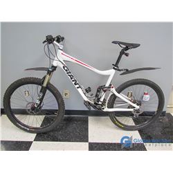 Men's 26" Giant Mountain Bike