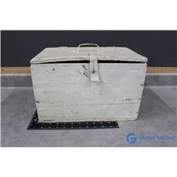 CIL Wooden Crate