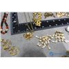 Image 7 : Assorted Jewelry & Jewelry Box