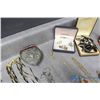 Image 8 : Assorted Jewelry & Boxes