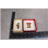 Image 1 : (2) Festive Brooches - BID PRICE x2