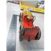 Image 3 : Vintage Tin Wind-Up Toy Tractor