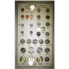 Image 2 : 20TH CENT BU TYPE SET IN CAPITAL DISPLAY HOLDER