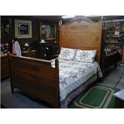 GORGEOUS ANTIQUE 2-PC CHERRY BEDROOM SET, BED &#1106598