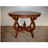 Image 1 : BEAUTIFUL OVAL VICTORIAN LAMP TABLE VERY NICE #1114724