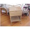 Image 1 : VICTORIAN WICKER SEWING STAND SO CHIC #1156315