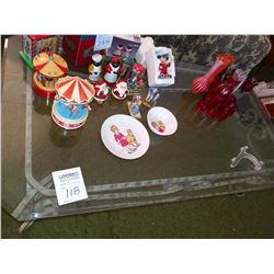 GLASS TOP COFFEE TABLE WITH METAL BASE