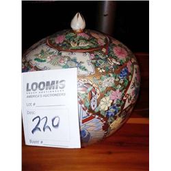 BEAUTIFUL HAND PAINTED ORIENTAL VASE WITH LID, POTTERY MARK ON BOTTOM