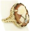 Image 3 : Antique Art Deco 10k Yellow Gold Filigree Shell Cameo Ring w/ Rose Cut Diamond