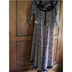 Black & Mauve Edwardian Dress #1143106