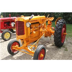 MINNIAPOLIS MOLINE R TRACTOR