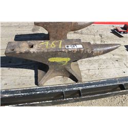 APPROX. 100 LB ANVIL (25.5" X 3 3/4")