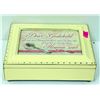 Image 1 : "DEAR GODCHILD" MUSIC BOX