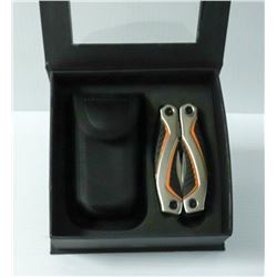 13-IN-1 PLIER MULTI TOOL W/ CASE