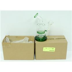 2PK SMALL GREEN GLASS BONGS *MUST BE 18+ TO BID*