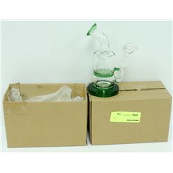 2PK SMALL GREEN GLASS BONGS *MUST BE 18+ TO BID*
