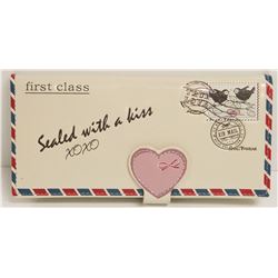 NEW SHAGWEAR WOMENS WALLET; CREAM/ FIRST CLASS