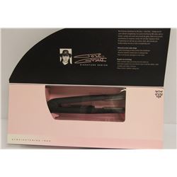 JOSE EBER SIGNATURE SERIES STRAIGHTENING IRON