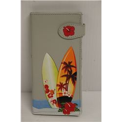 NEW SHAGWEAR WOMENS WALLET; GREY/ SURFER