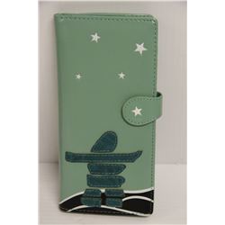 NEW SHAGWEAR WOMENS WALLET;  GREEN/ INUKSUK
