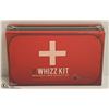 Image 1 : THE WHIZZ KIT REFILLABLE URINE NOVELTY KIT
