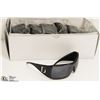 Image 1 : 12PK OF BLACK DIOR STYLED DESIGNER SUNGLASSES