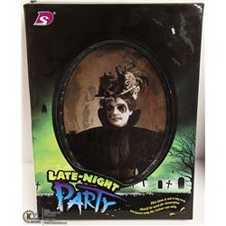 LATE NIGHT PARTY SPOOKY PICTURE HALLOWEEN DECOR