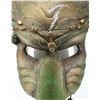 Image 7 : Lot #52 - AVP: ALIEN VS. PREDATOR (2004) - Patinated Elder Predator Helmet