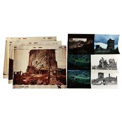 Lot #220 - DRAGONSLAYER (1981) - Set Photos with Stunt References