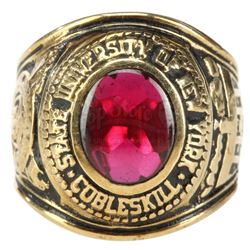 Lot #251 - FINDING FORRESTER (2000) - William Forrester's (Sean Connery) Ring