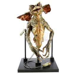 Lot #312 - GREMLINS 2: THE NEW BATCH (1990) - Green Gremlin Puppet
