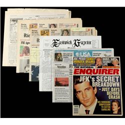 Lot #315 - HANNIBAL (2001) - Set of Newspaper Articles