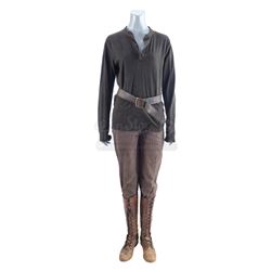 Lot #348 - THE HUNGER GAMES (2012) - Katniss Everdeen's (Jennifer Lawrence) Hunting Costume