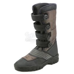 Lot #484 - THE MATRIX RELOADED (2003) - Neo's (Keanu Reeves) Boot