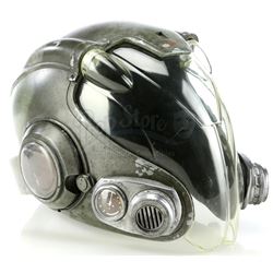Lot #511 - PACIFIC RIM (2013) - Chuck Hansen's (Robert Kazinsky) Jaeger Pilot Helmet