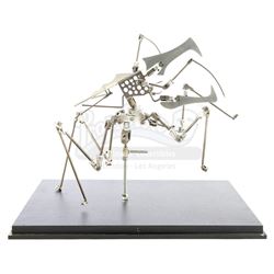 Lot #764 - STARSHIP TROOPERS (1997) - Phil Tippett Collection: Warrior Bug Stop-Motion Training Pupp