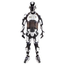 Lot #817 - TOTAL RECALL (2012) - Police Robot Costume