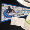 Image 3 : VANCOUVER CANUCKS AUTOGRAPHED COLLECTIBLES LOT