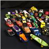 Image 2 : TOY CAR LOT