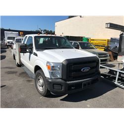 2011 FORD F-350 SUPER DUTY, 2DR PU FLATDECK, WHITE, VIN #1FD8X3E69BEB49876